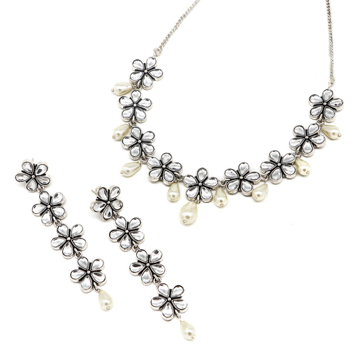 Saadhvi Silver Oxidised polki Necklace Set - Teejh