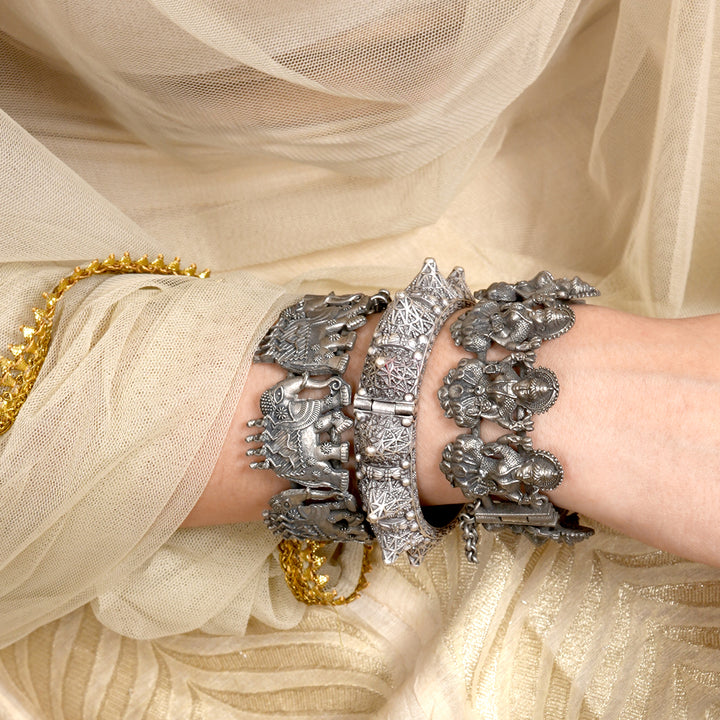 Teejh Yukta Stacked Bracelet Set