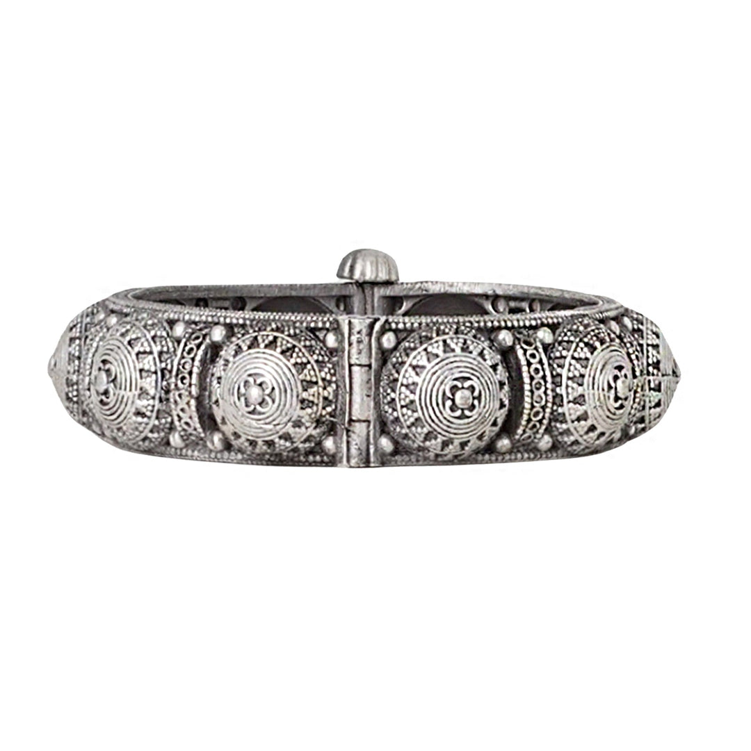 Teejh Aadarshini Stacked Bracelet Set