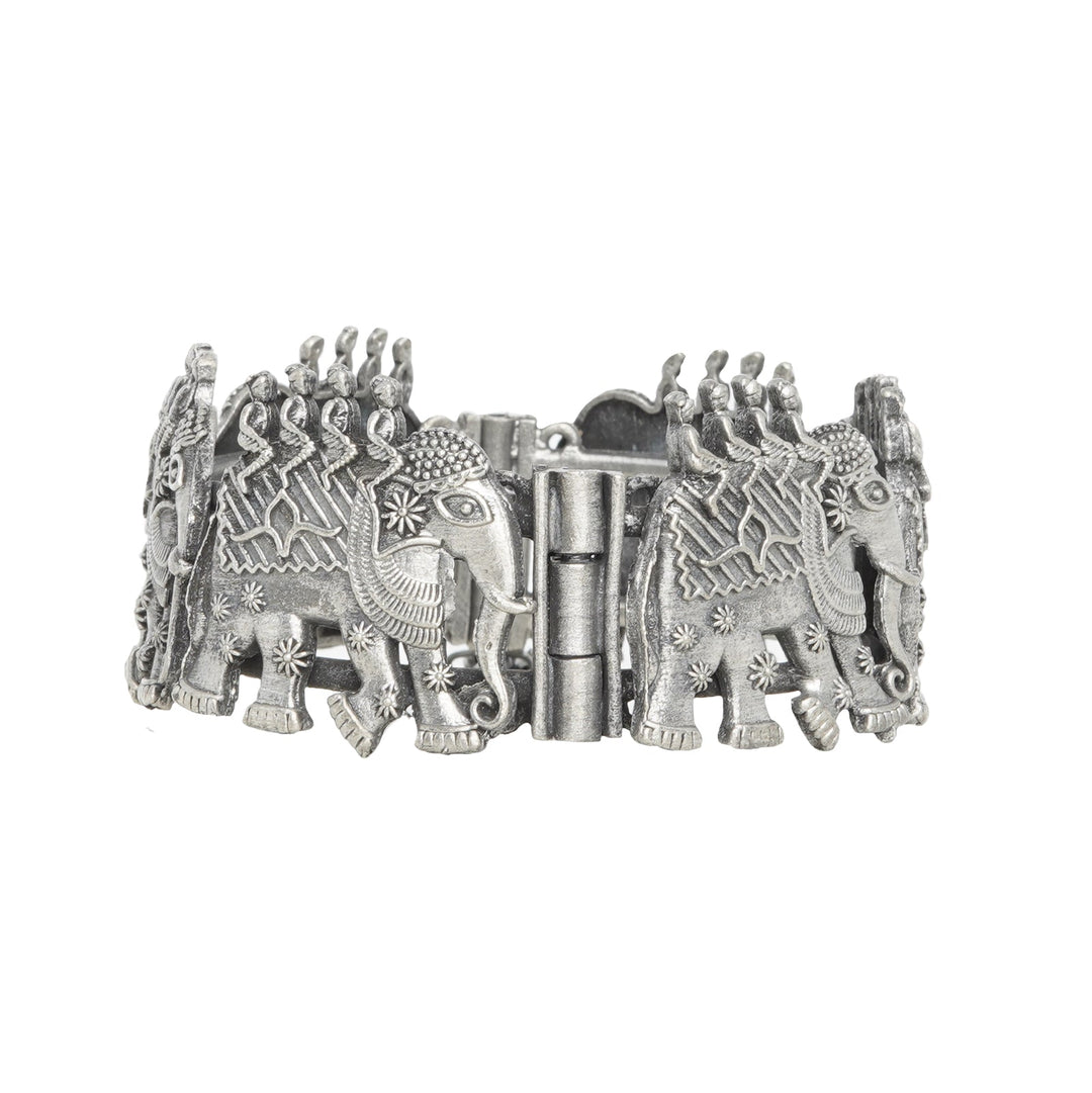 Teejh Aadarshini Stacked Bracelet Set