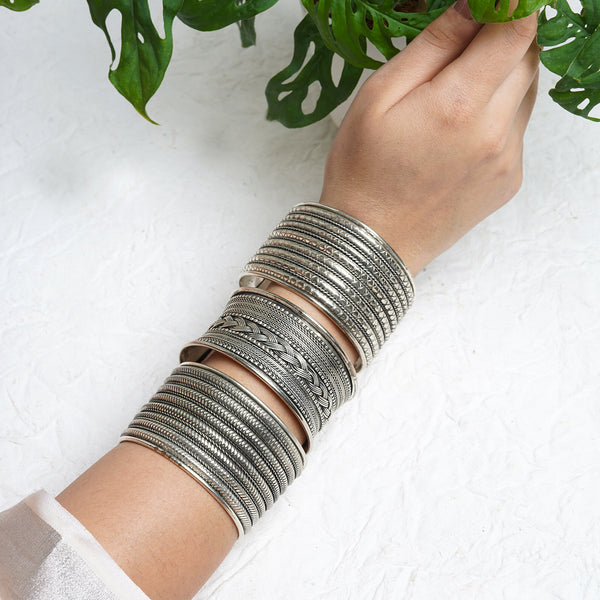 Teejh Mahanshi Stacked Bracelet Set