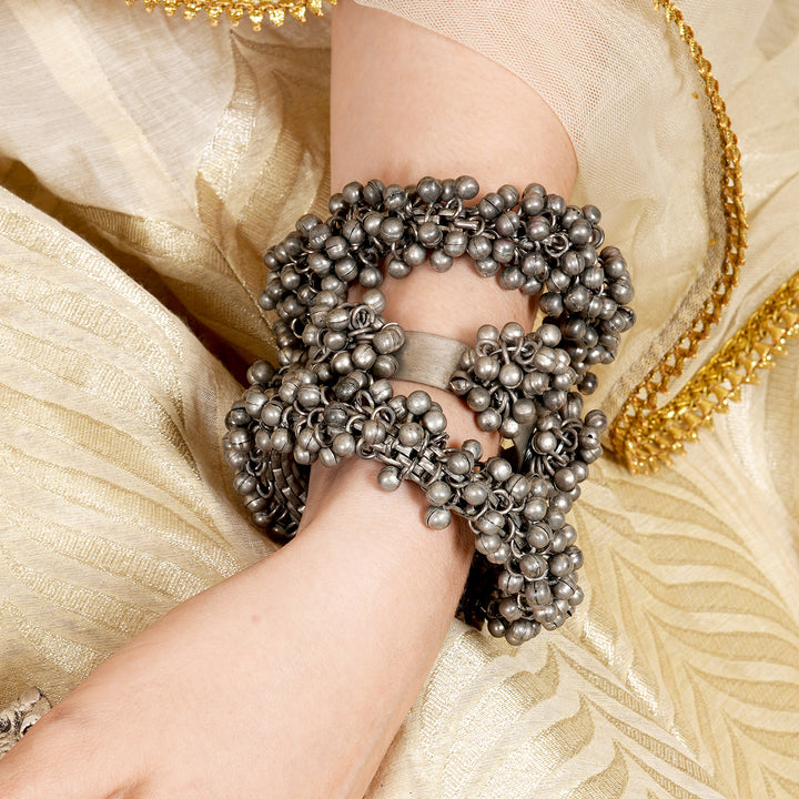Teejh Pragya Stacked Bracelet set