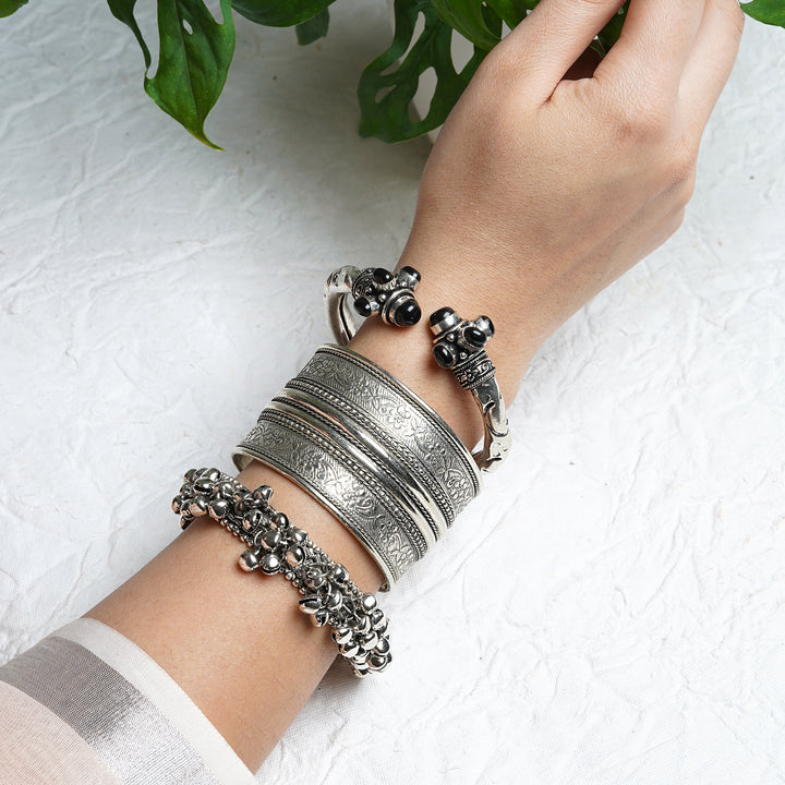 Teejh Pakeeha Stacked Bracelet Set