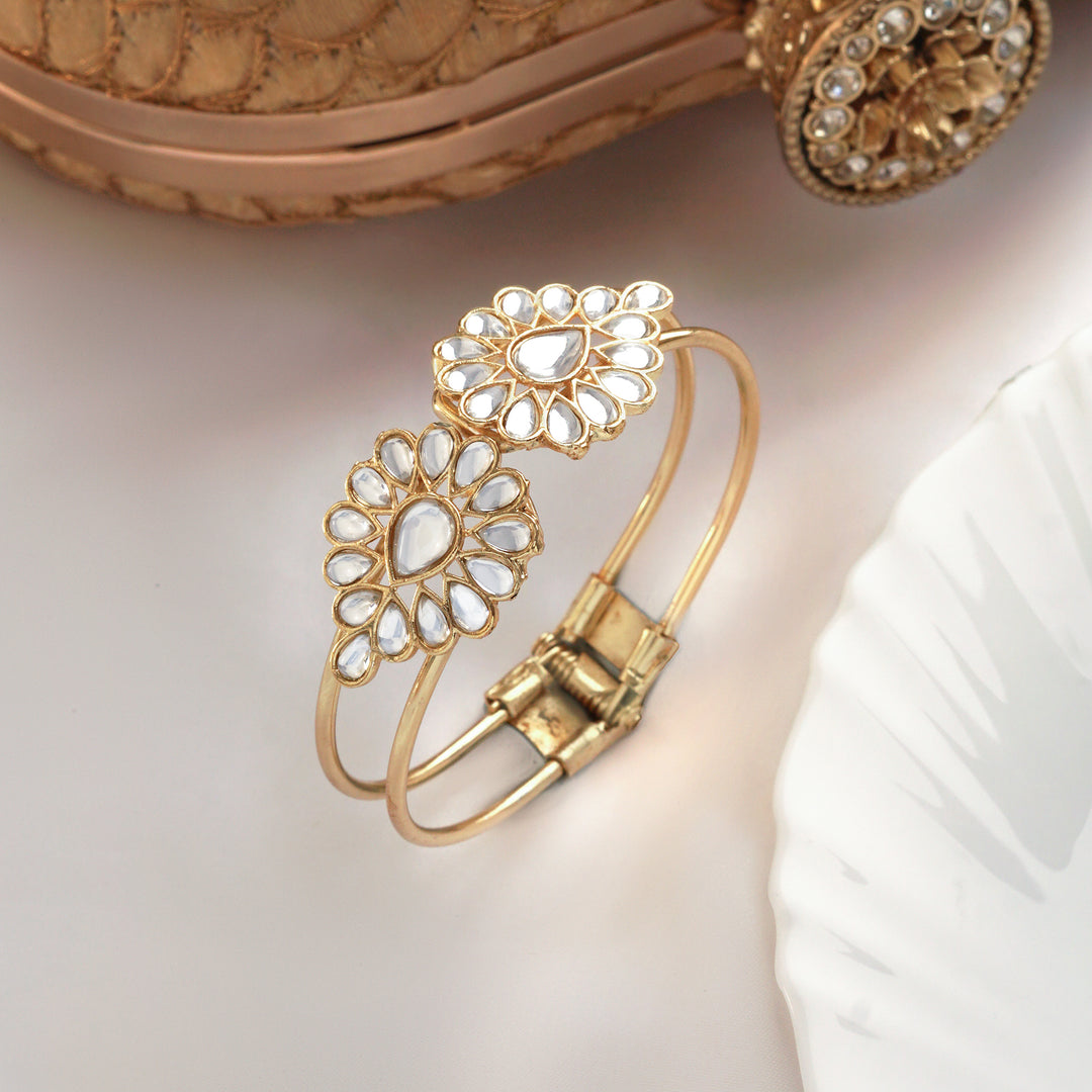 Teejh Karishmaa Pearl and Polki Bracelet