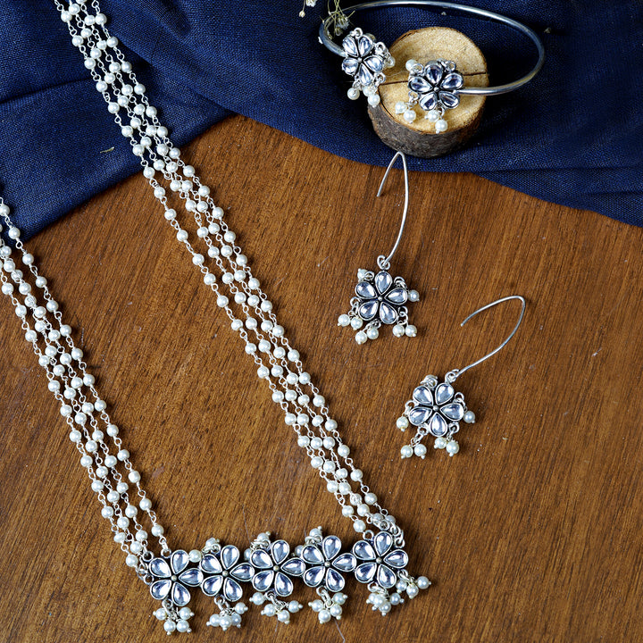 Teejh Pavika Polki Stones Silver Oxidized Jewelry Gift Set