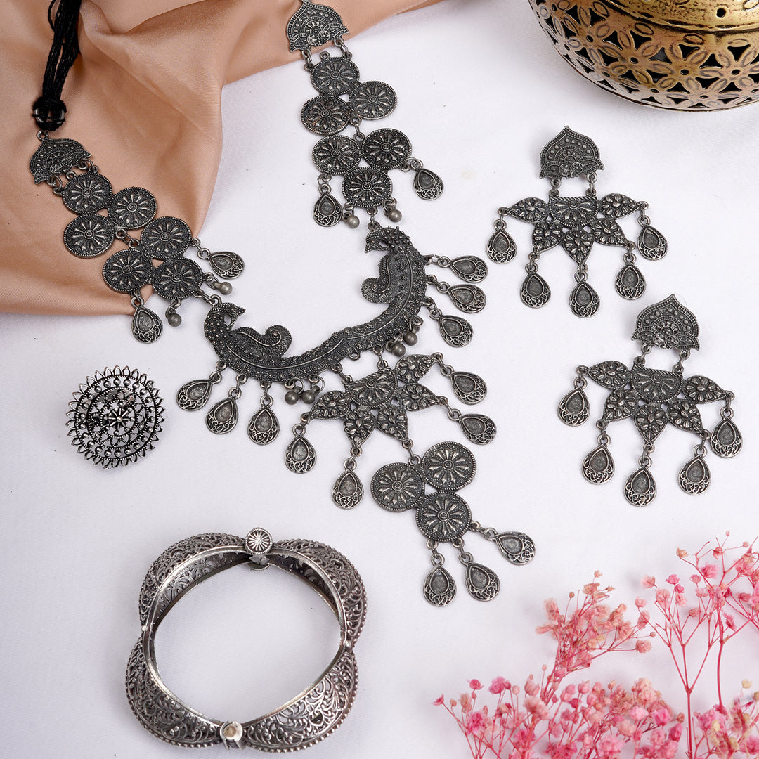 Teejh Viti Silver Oxidised Jewelry Gift Set