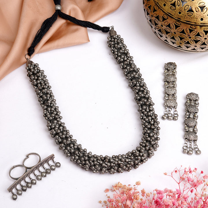 Teejh Leeza Silver Oxidised Jewelry Gift Set