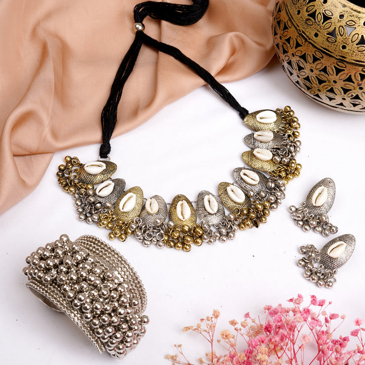 Teejh Mahek Silver Oxidised Jewelry Gift Set