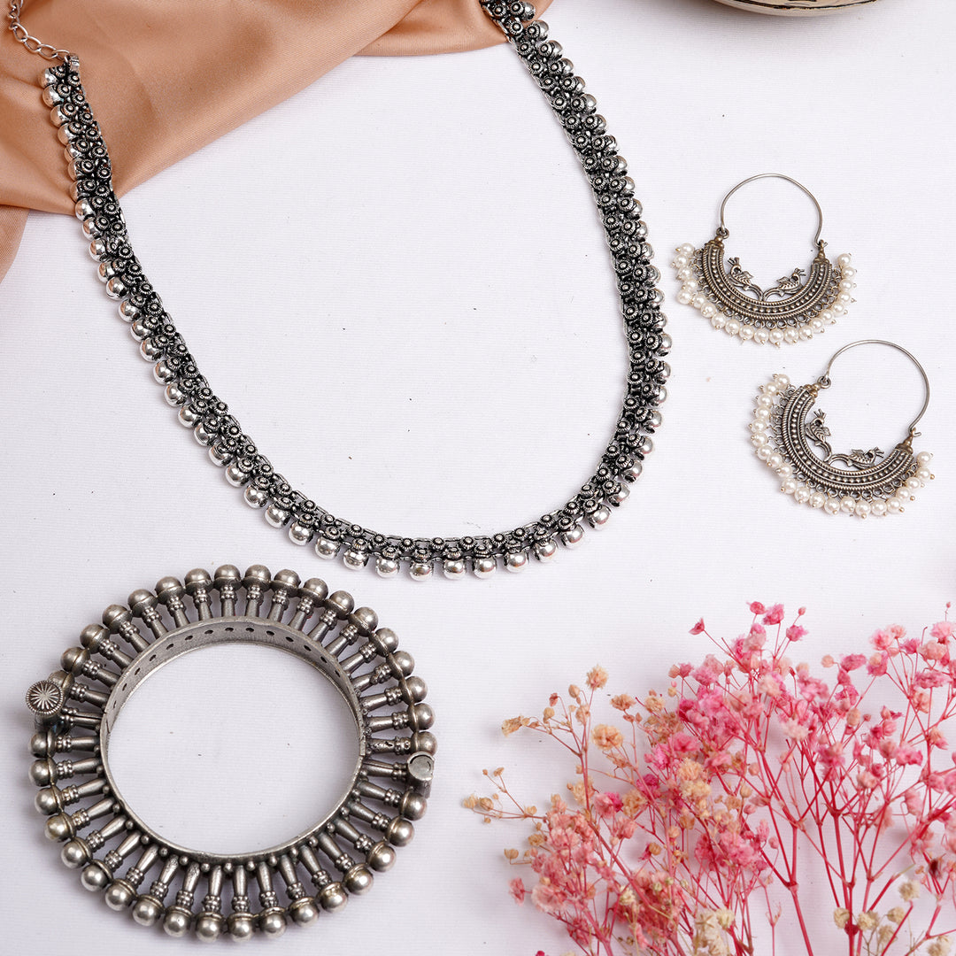 Teejh Yesha Silver Oxidised Jewelry Gift Set