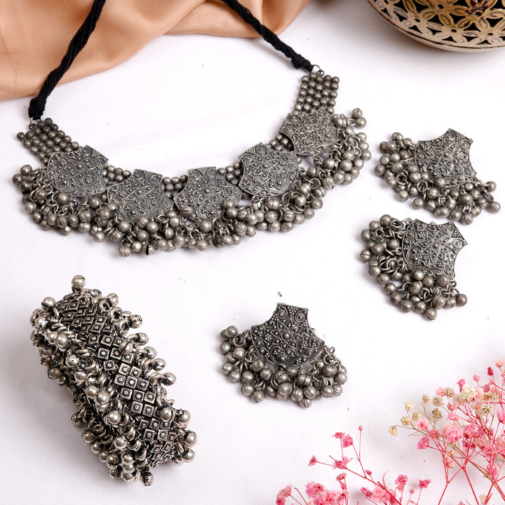 Teejh Shipra Silver Oxidised Jewelry Gift Set