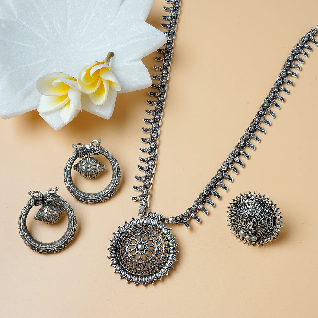Teejh Shirsha Silver Oxidised Jewelry Gift Set