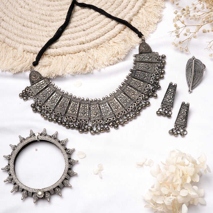 Teejh Rachna Silver Oxidsed Jewelry Gift Set