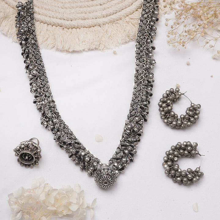 Teejh Teji Silver Oxidised Jewelry Gift Set