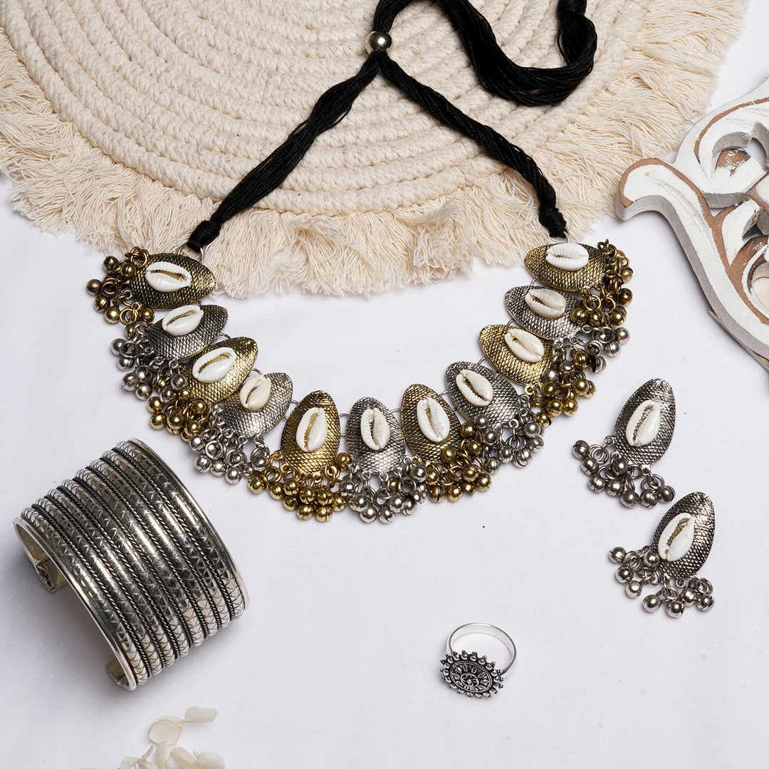 Teejh Kaish Silver Oxidised Jewelry Gift Set