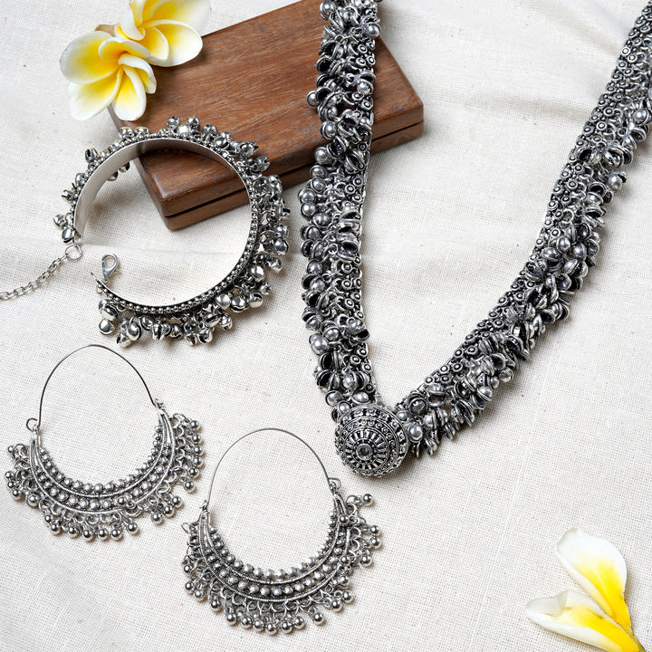 Teejh Pankaja Silver Oxidised Jewelry Gift Set