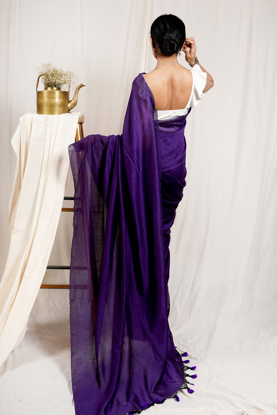 Teejh Cosmos Purple Mulmul Cotton Saree