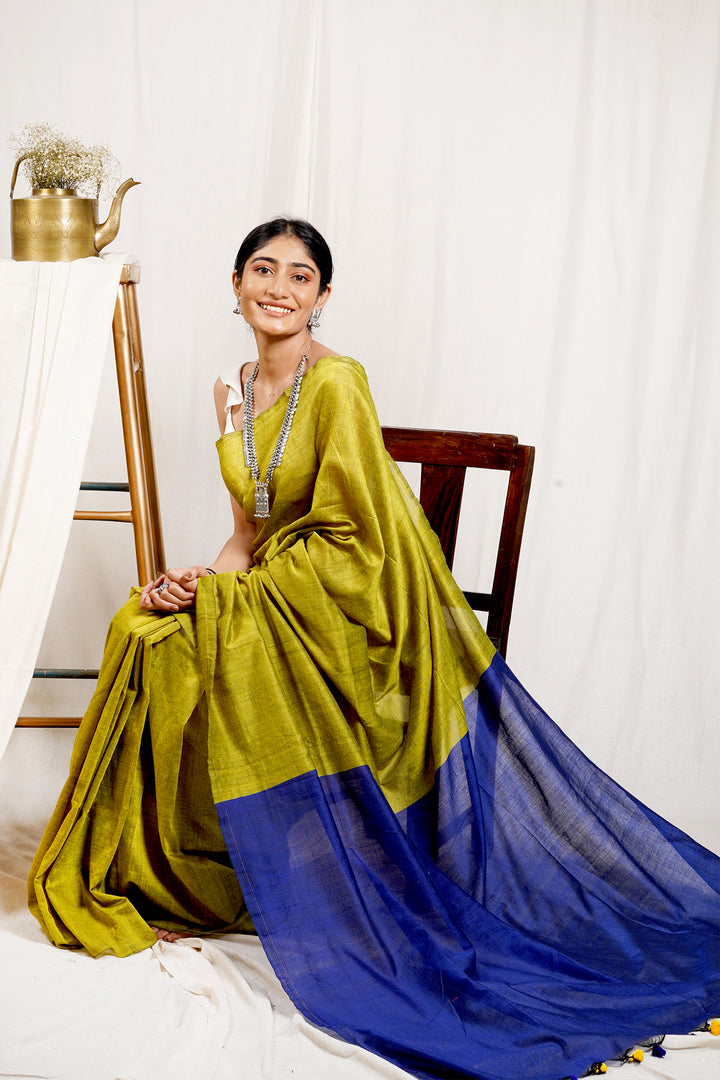 Teejh Parakeet Green and Blue Mulmul Cotton Saree