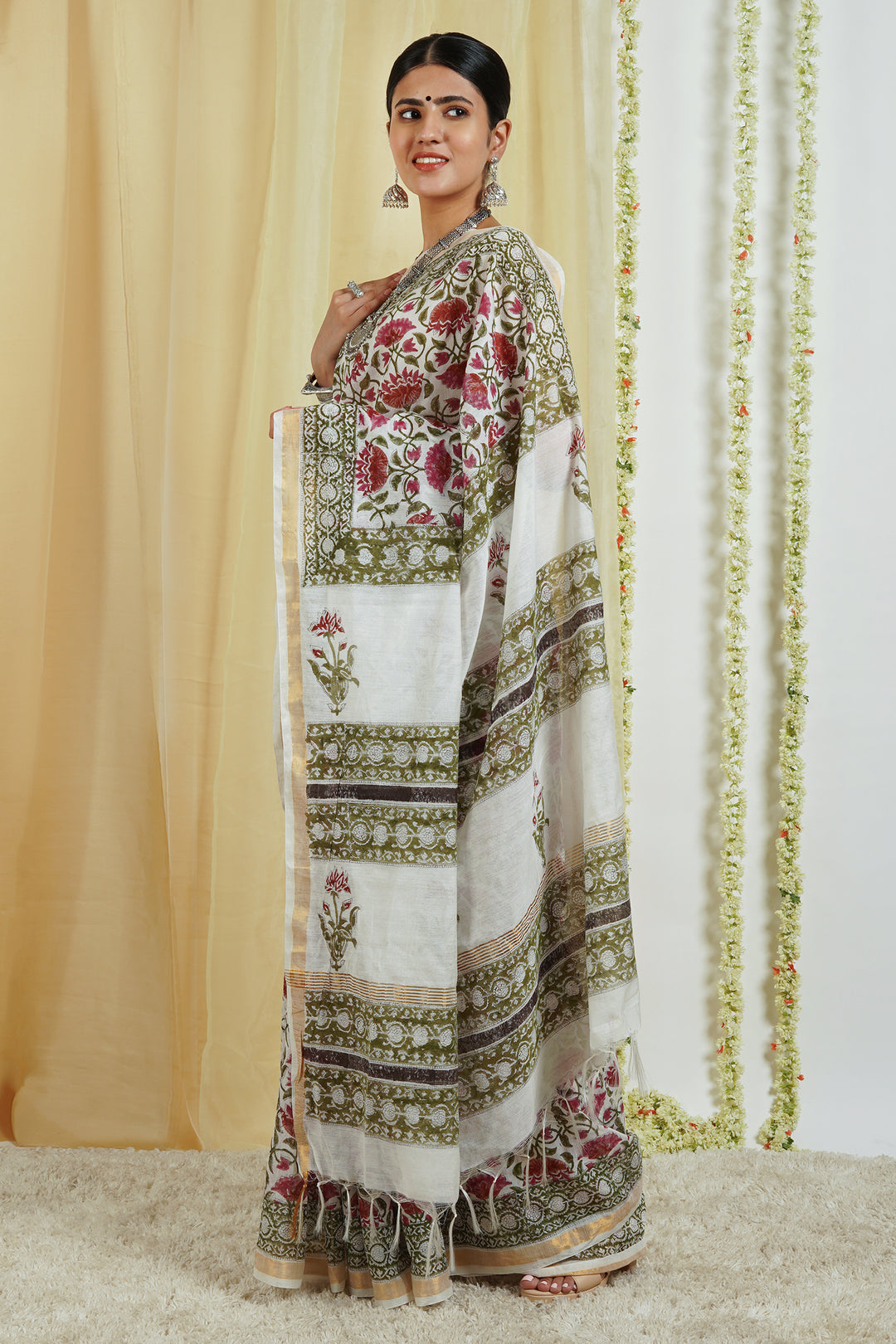 Teejh Vyakhya White and Pink Block Print Chanderi Cotton Saree With Blouse Piece