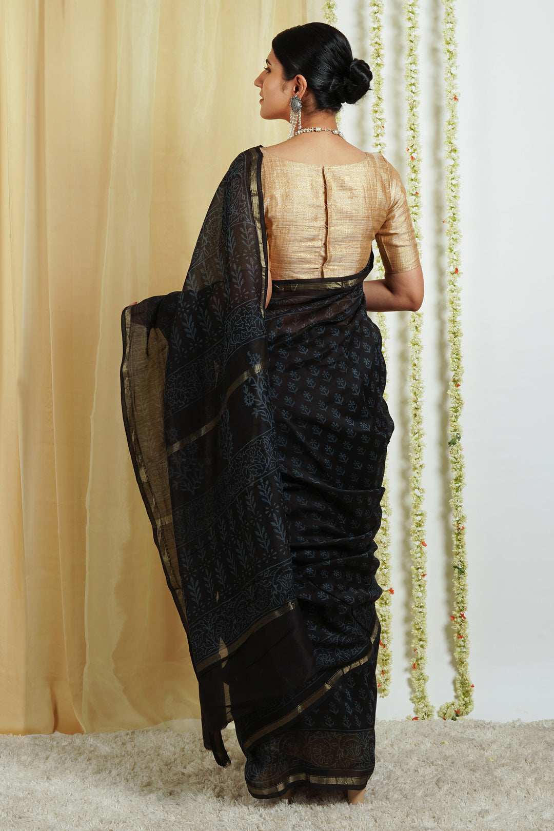 Teejh Nyra Black Block Print Chanderi Silk Saree With Blouse Piece