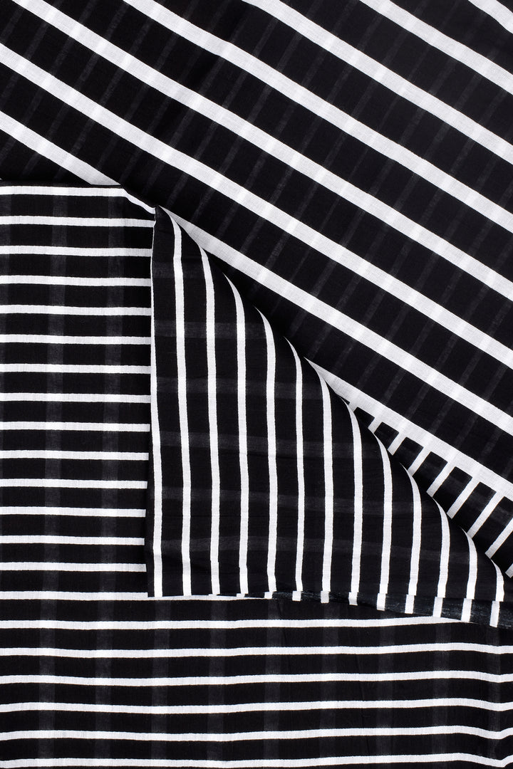 Teejh Liya Black Cotton Saree with Blouse Piece