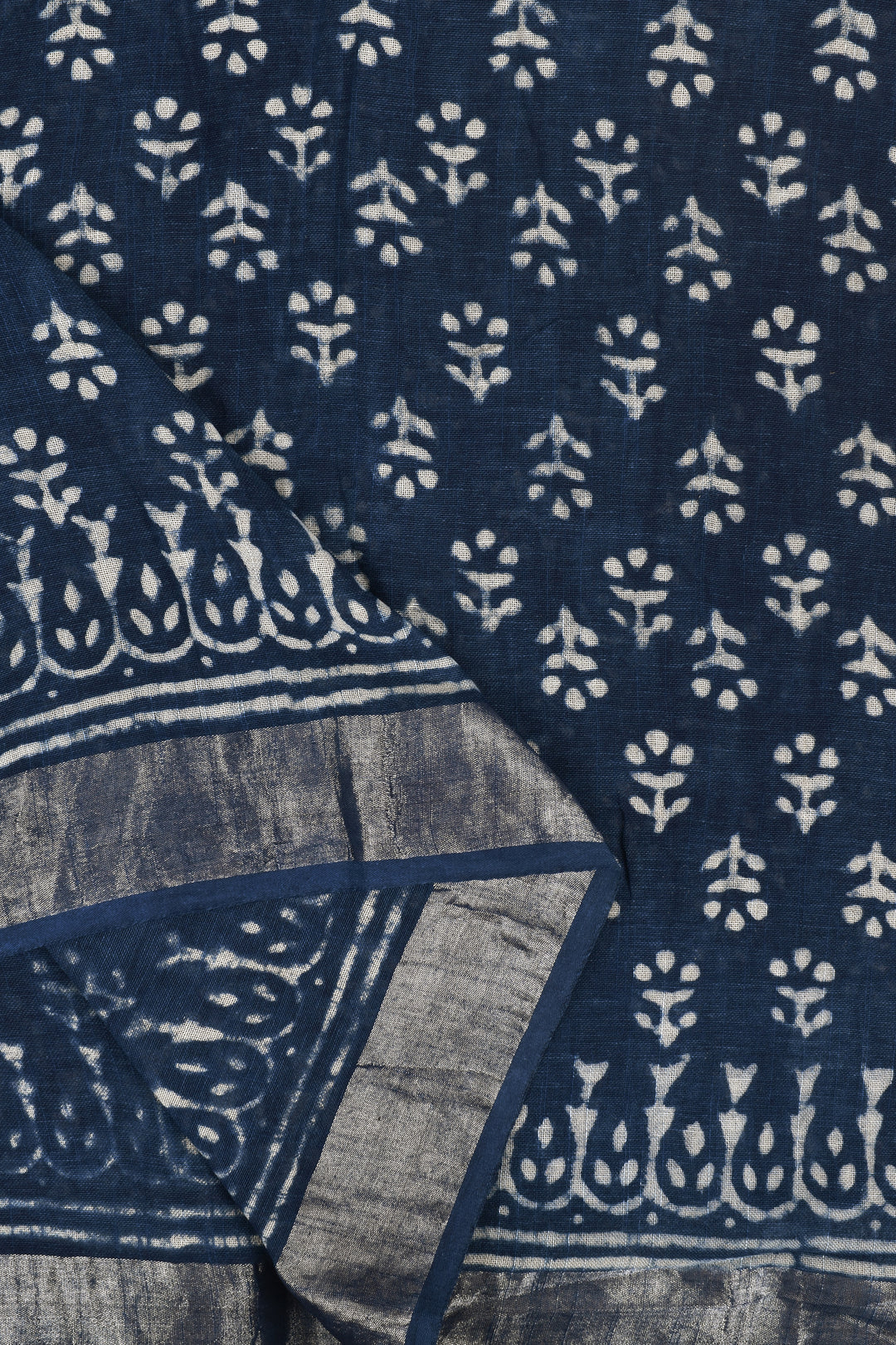 Teejh Shaniya Indigo Linen Saree with Blouse Piece.