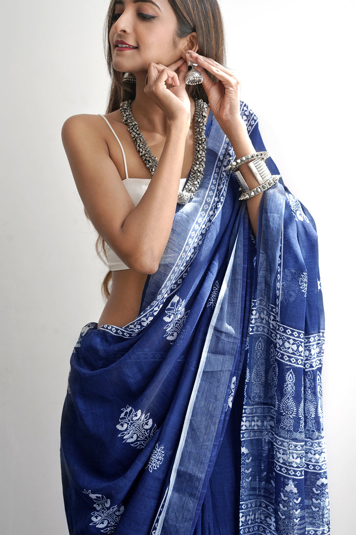 Teejh Imara Dark Blue Block Print Linen Saree With Blouse Piece