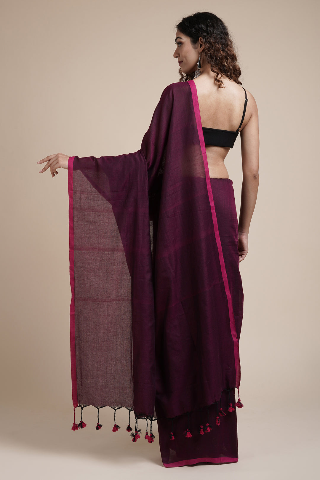 Teejh Kaira Magenta Mulmul Saree