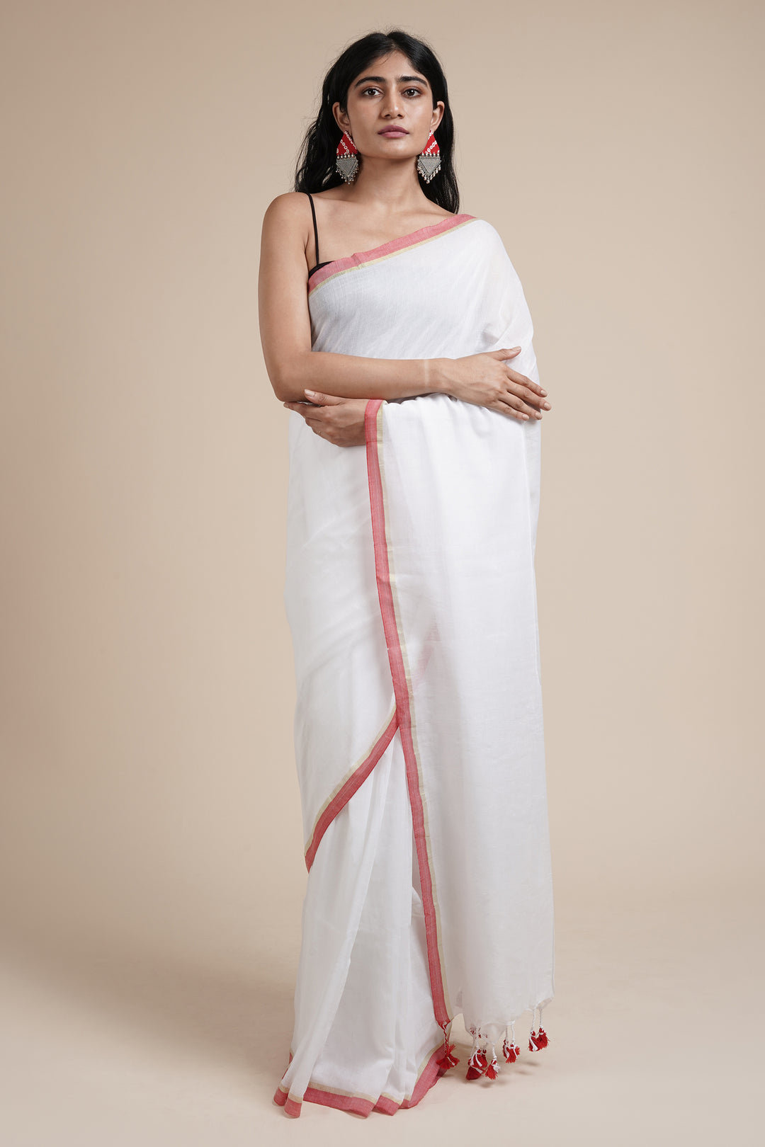 Teejh Kaira White Mulmul Saree