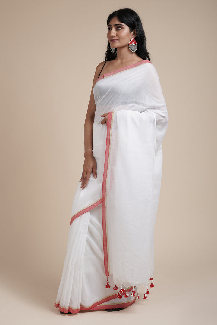 Teejh Kaira White Mulmul Saree