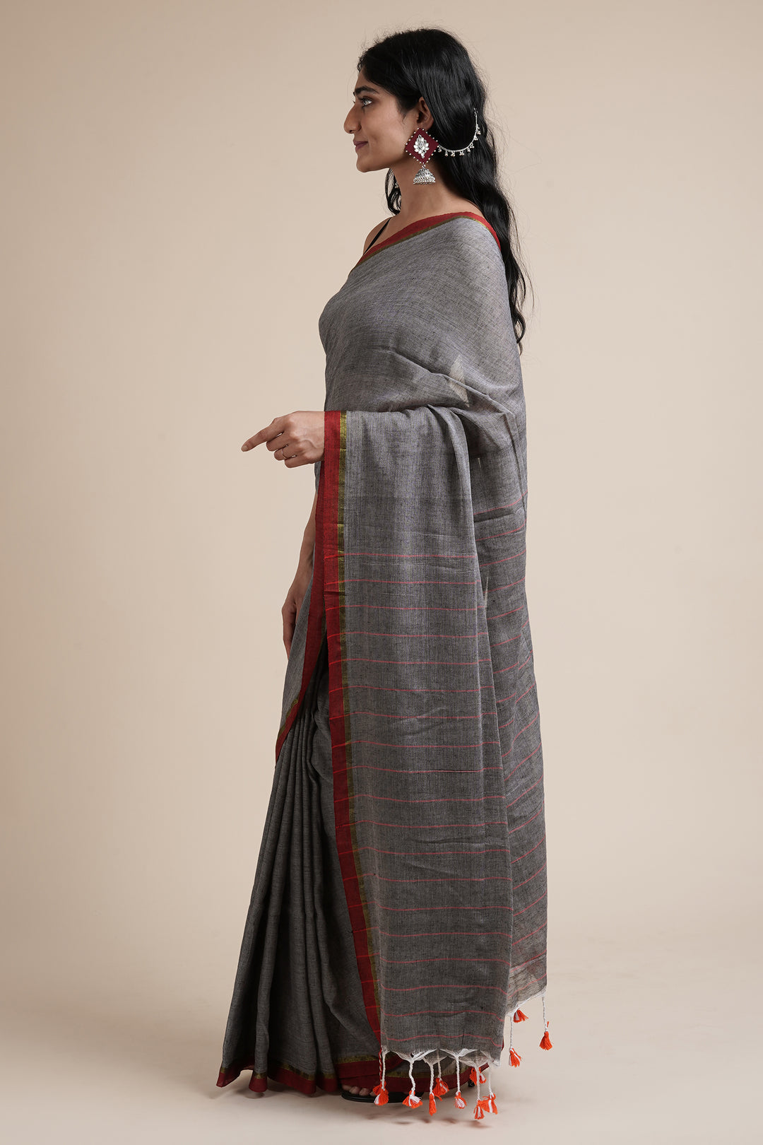 Teejh Kaira Grey Mulmul Saree
