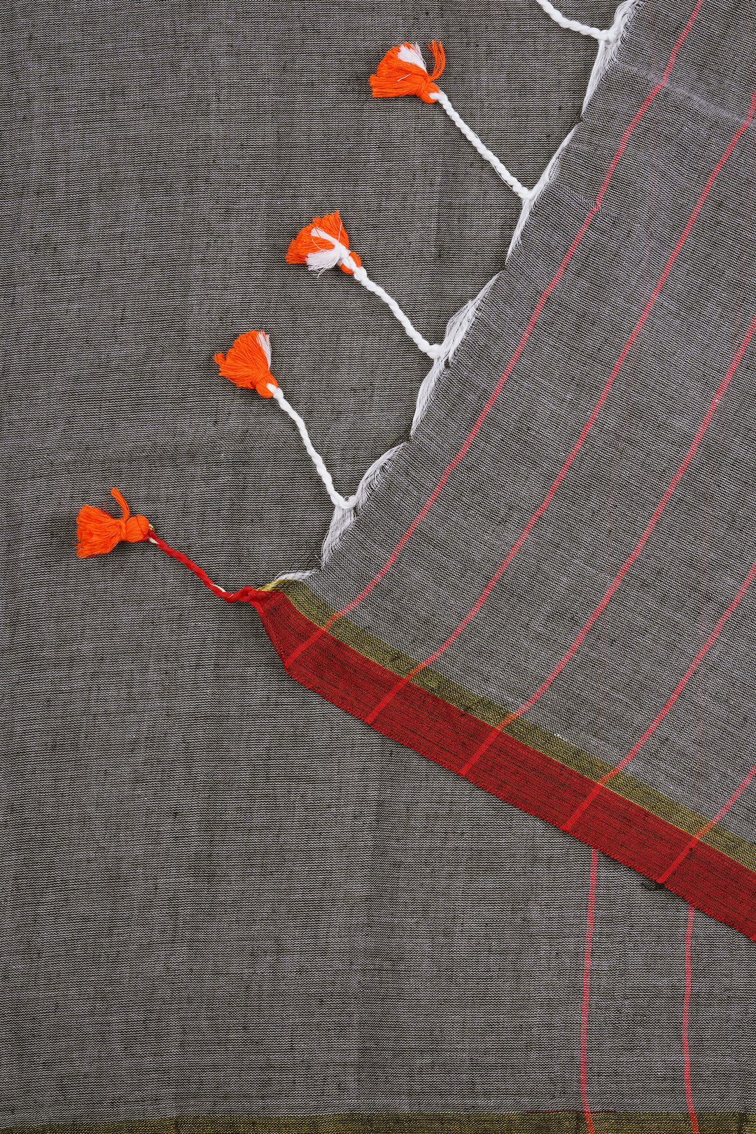 Teejh Kaira Grey Mulmul Saree