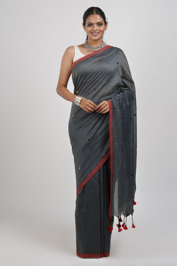 Teejh Savali Grey Mulmul Saree