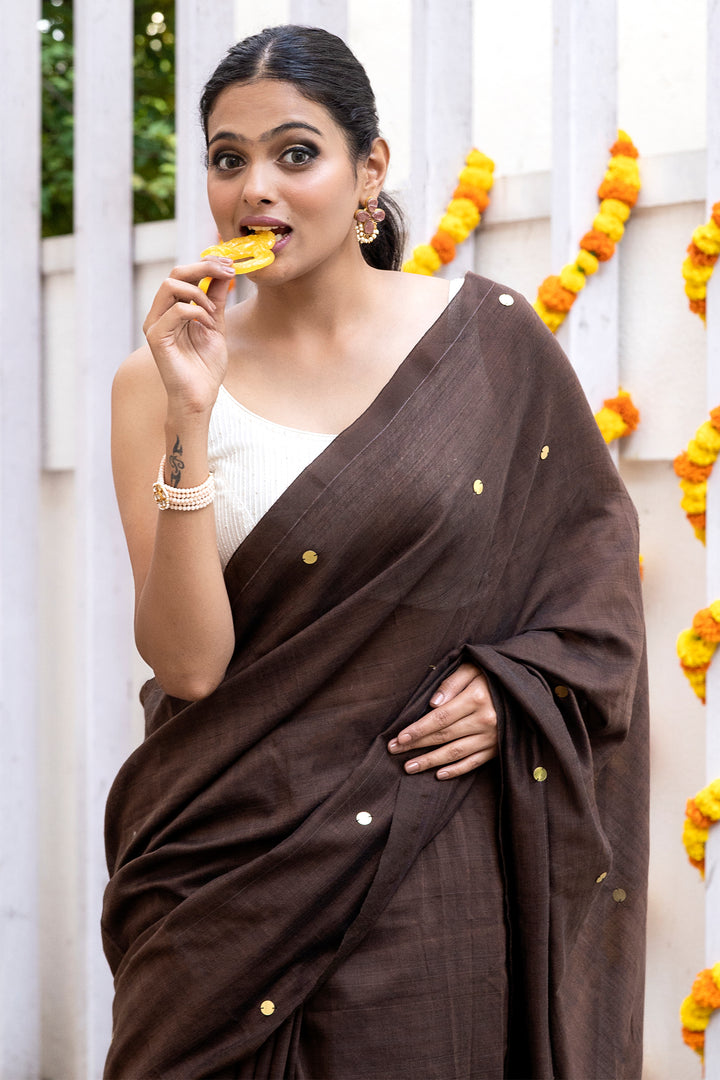 Teejh Savali Brown Mulmul Saree