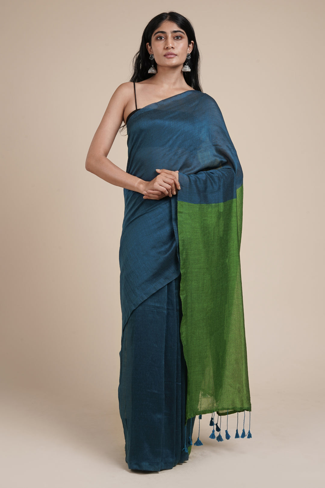 Teejh Varuni Deep Blue &amp; Green Mulmul Saree