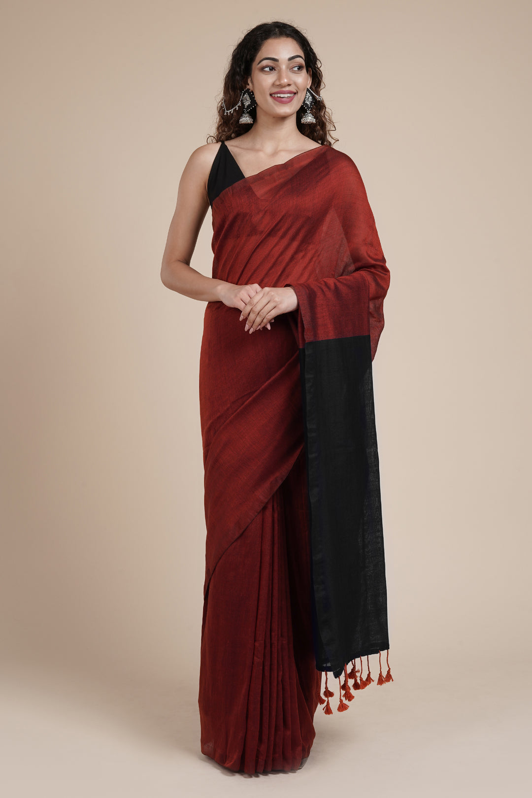 Teejh Varuni Rust Orange &amp; Black Mulmul Saree