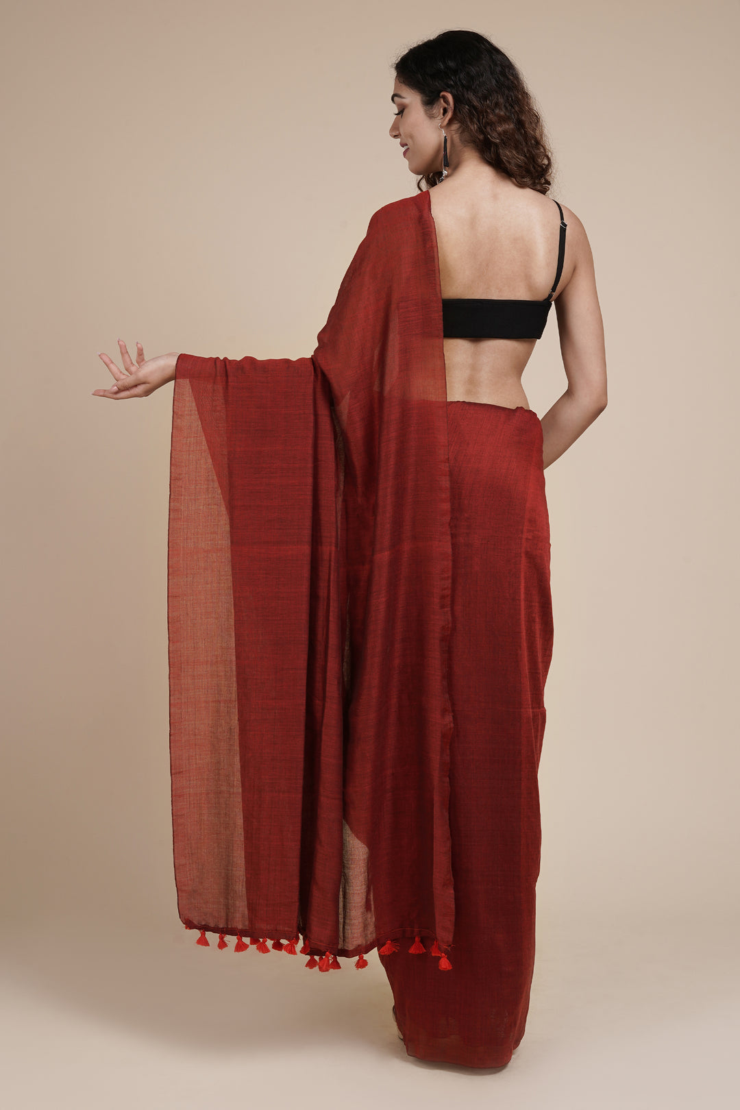 Teejh Takshi Maroon Mulmul Saree