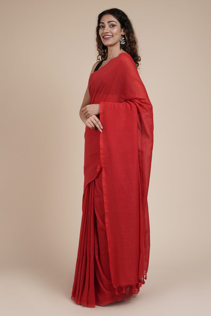 Teejh Takshi Red Mulmul Saree