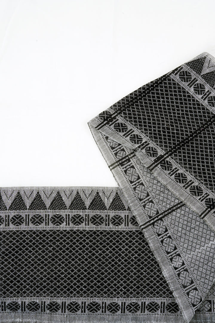 Teejh Jaina Off White Handwoven Saree