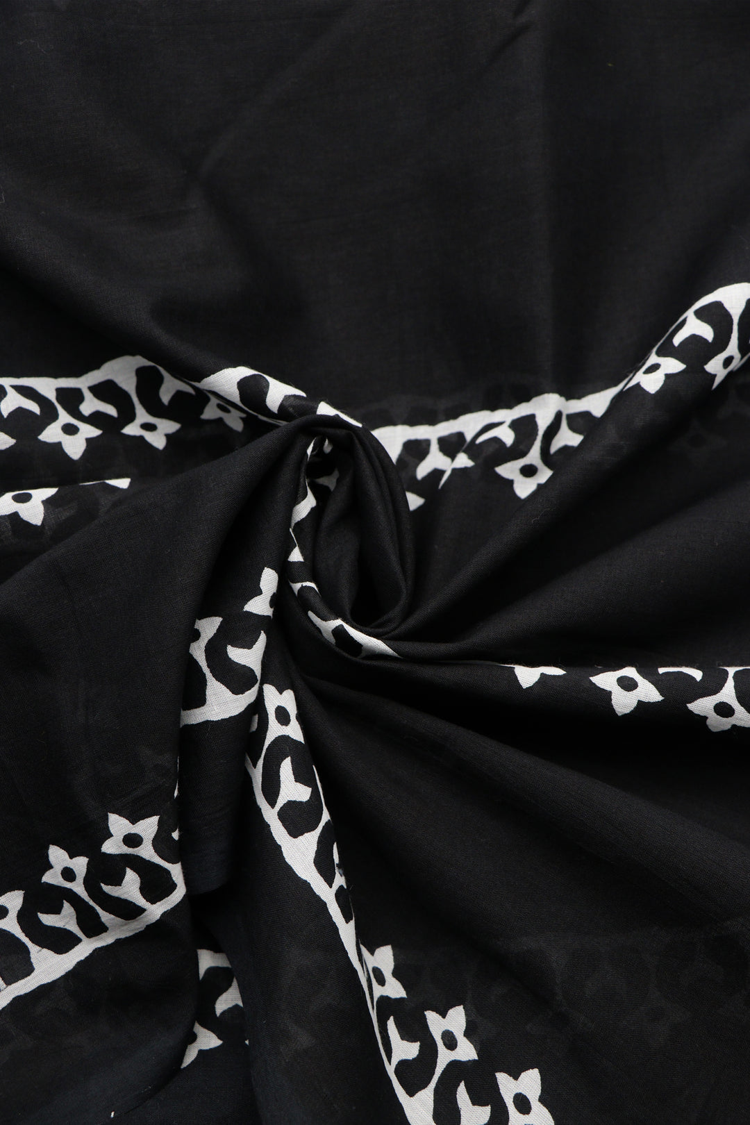 Teejh Chameli Black Print Mulmul Cotton Saree