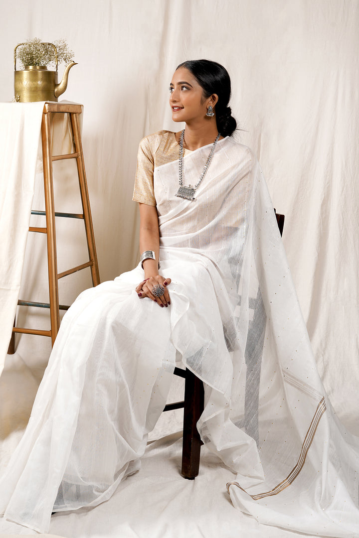 Teejh Snowfall White Box Handloom Sequin Saree