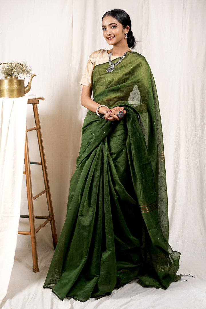 Teejh Lush Green Handloom Box Sequin Saree