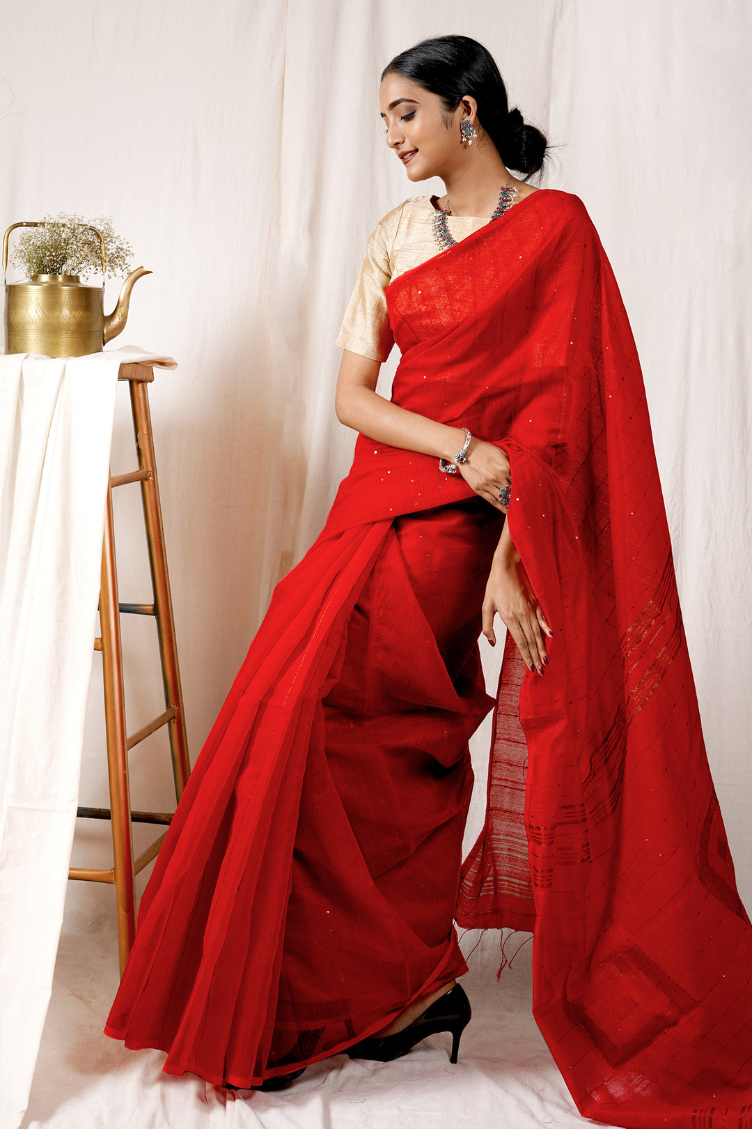Teejh Rosy Red Handloom Box Sequin Saree