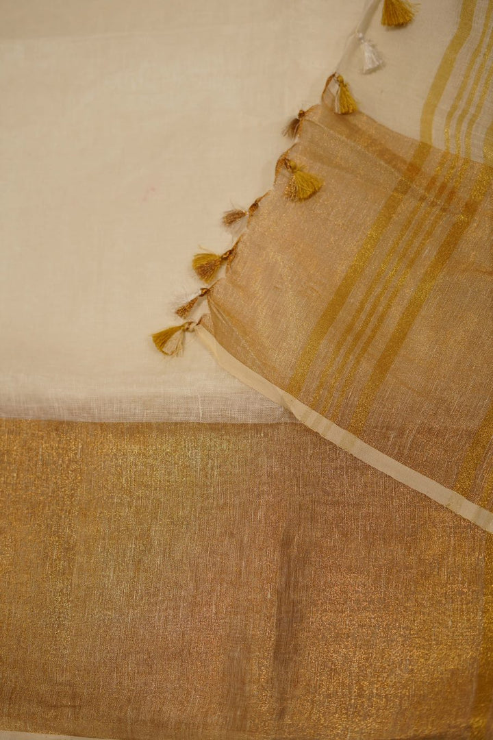 Teejh Laboni White &amp; Gold Linen Saree